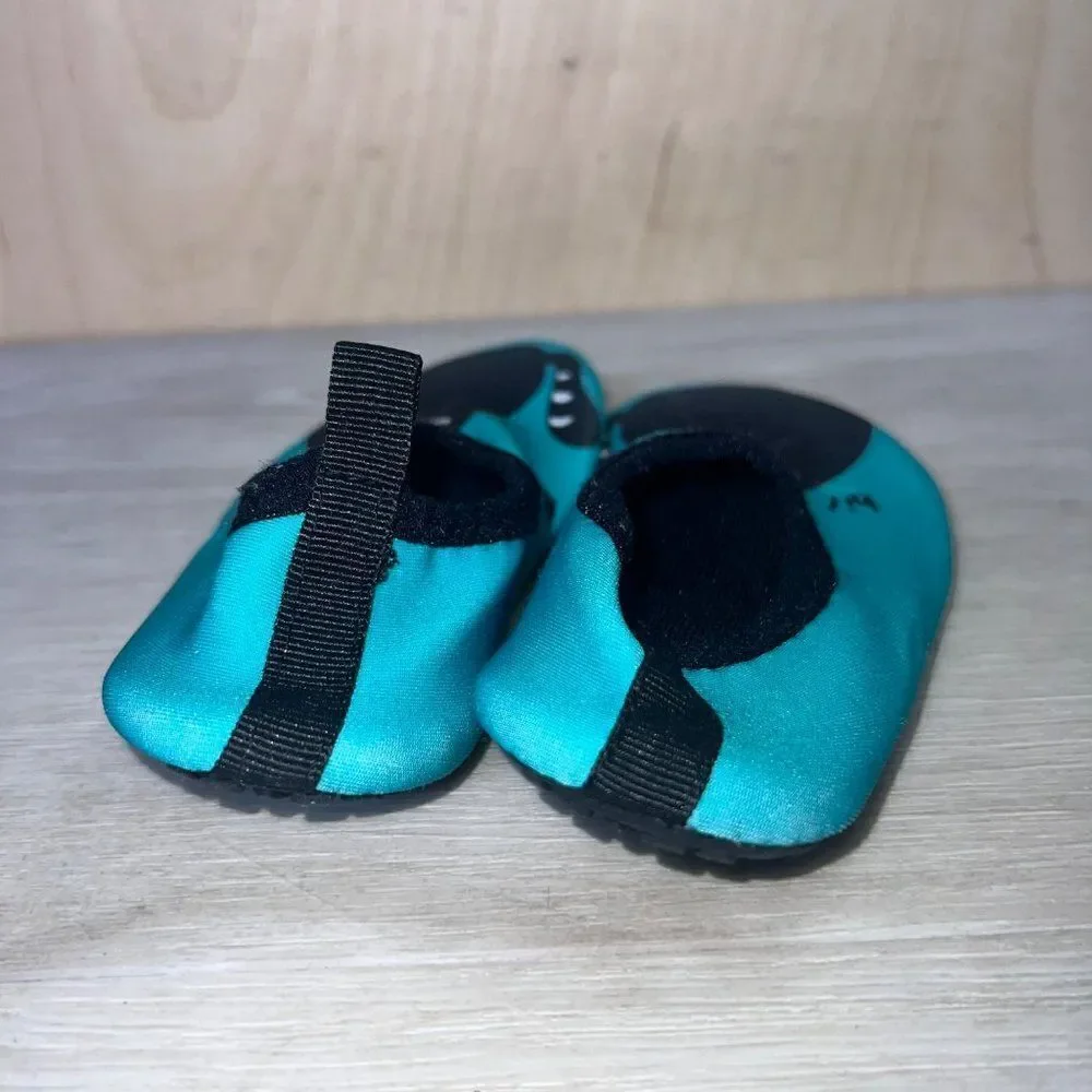 Hi Kitty Water Sports Shoes Aqua/Black Toddler 7-7.5‎